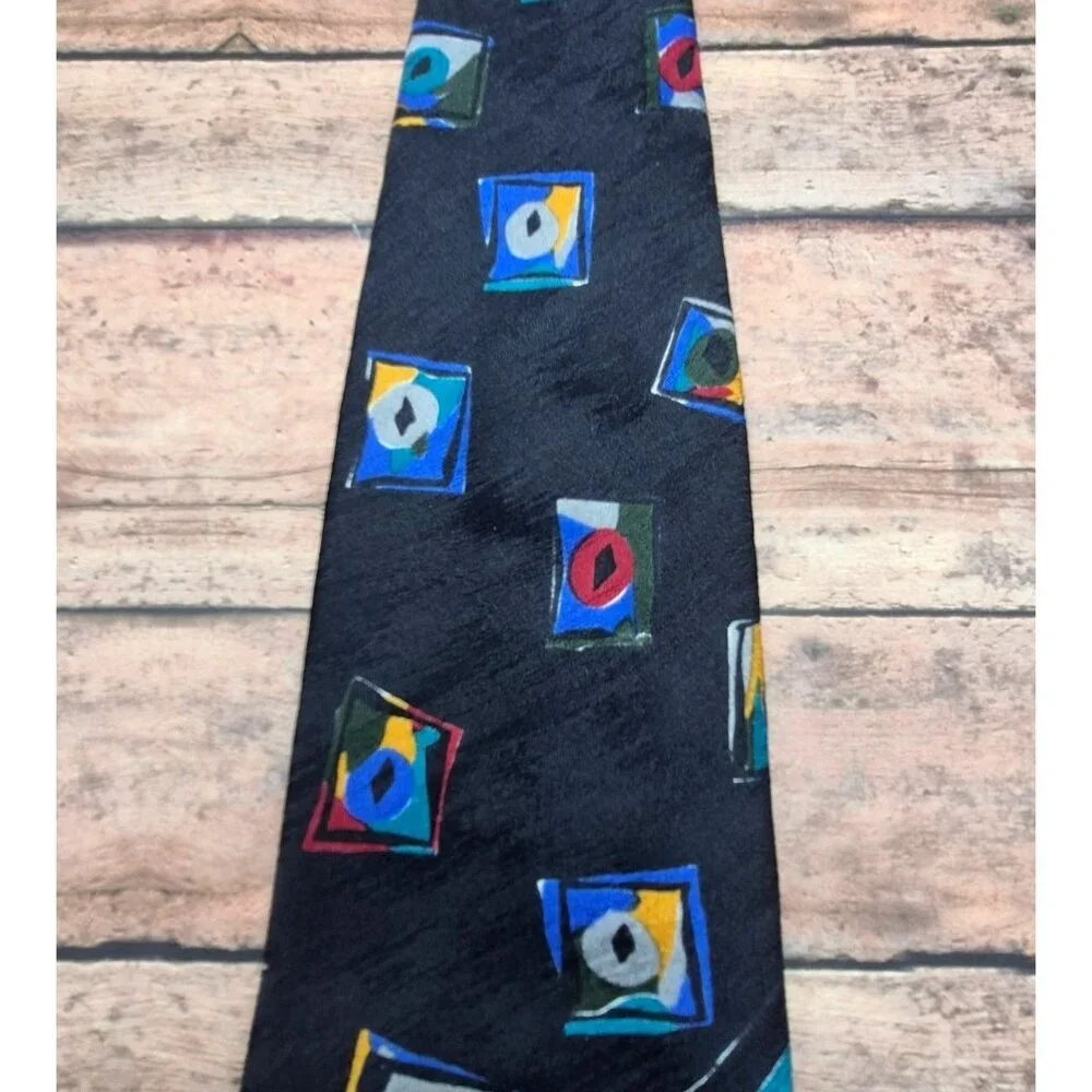 Bugatti Neck Tie 100% Italian Silk Made in USA Geometric Funky Vintage 80's 4
